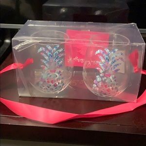 NWT new in box Lilly Pulitzer Wine Glass Tumblers